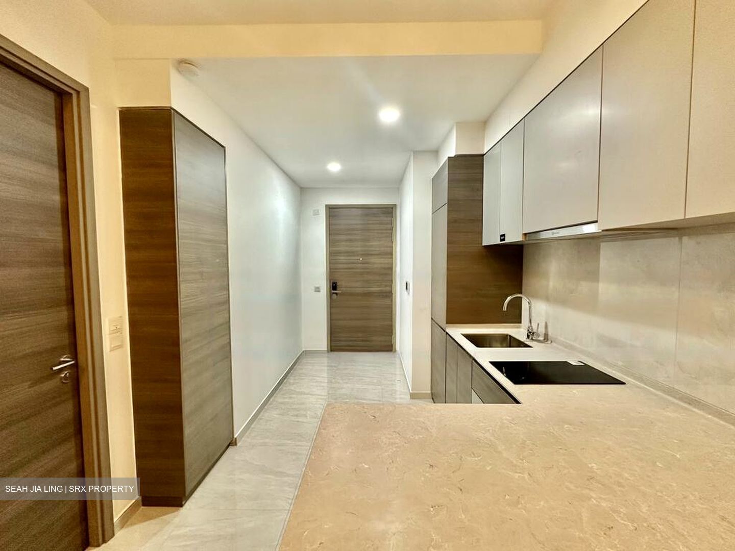 The Florence Residences (D19), Apartment #459104561